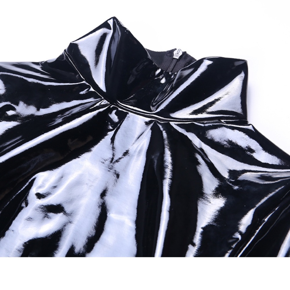 🎊SALE!! LAST 1 - FORM FITTING LATEX BODYSUIT - Picture 5 of 8